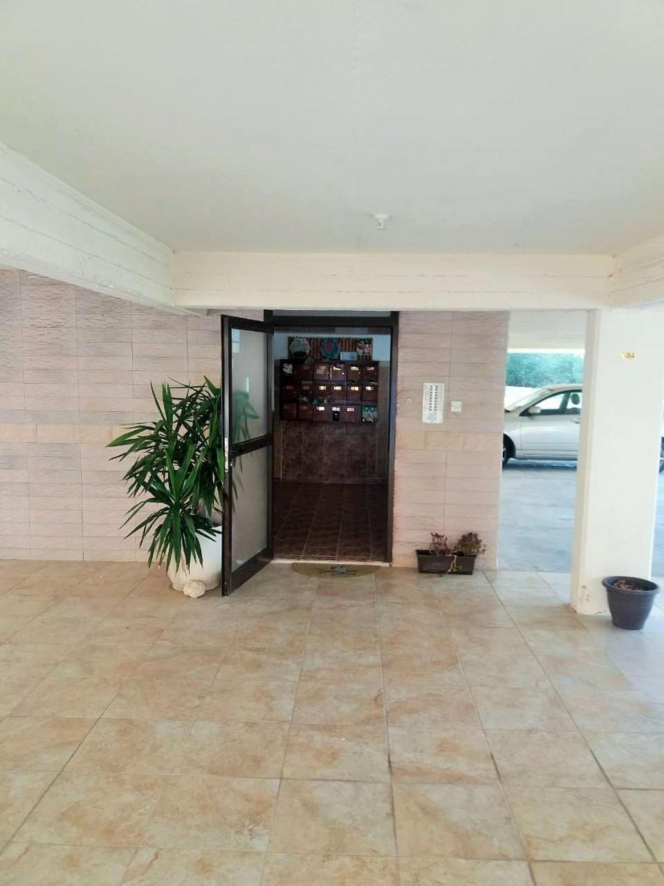 Apartment 301 Carisa Napa - Holiday Flats Larnaca Eksteriør billede